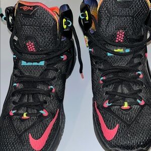 Nike Lebron 12